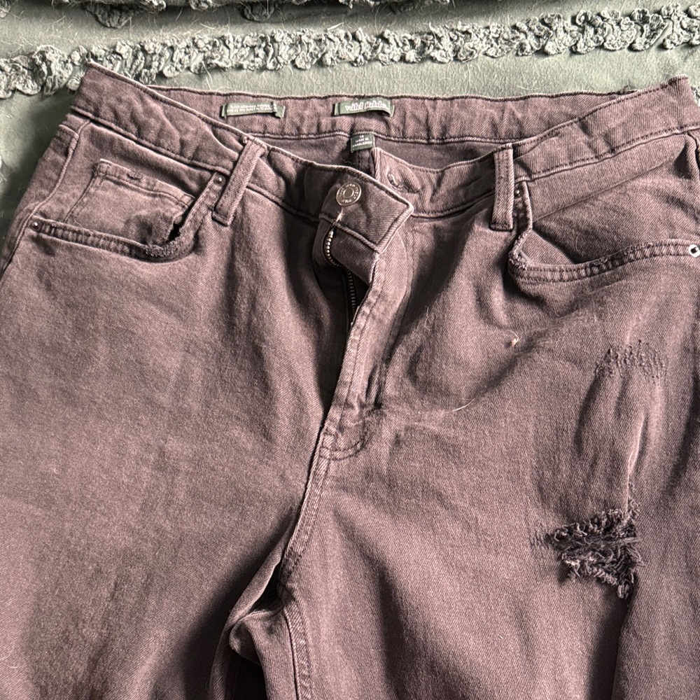 Wild Fable Women's Straight Leg Jeans - Distressed